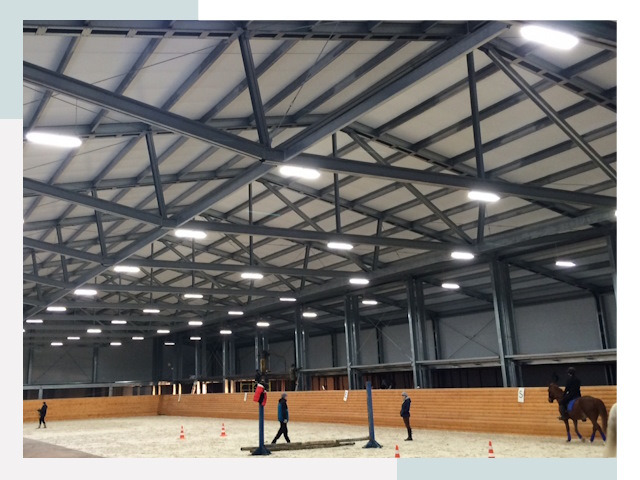Строительство конных манежей от 619 руб в Курган