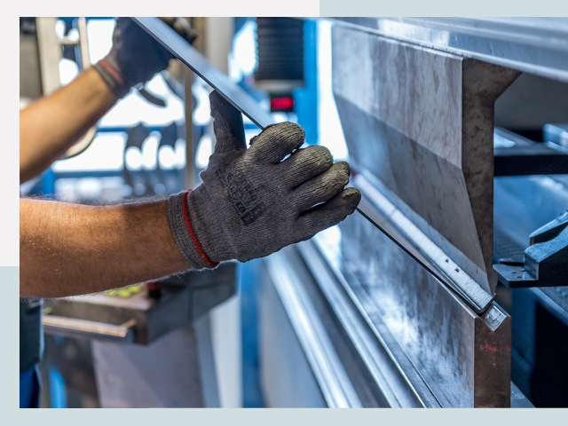 Гибка металла в Кургане